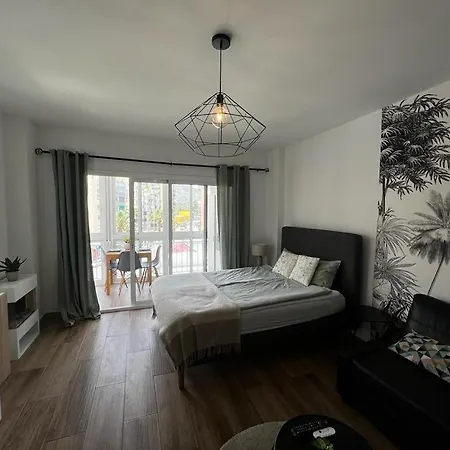 Lux By Namaste Elite