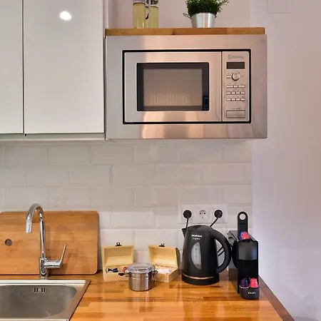 Lux By Namaste Elite *