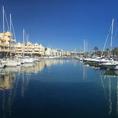 Lux By Namaste Elite Апартаменти *