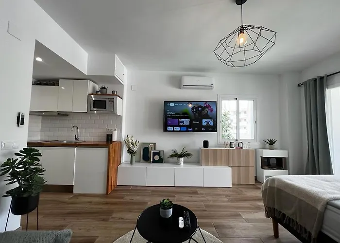 Lux By Namaste Elite *