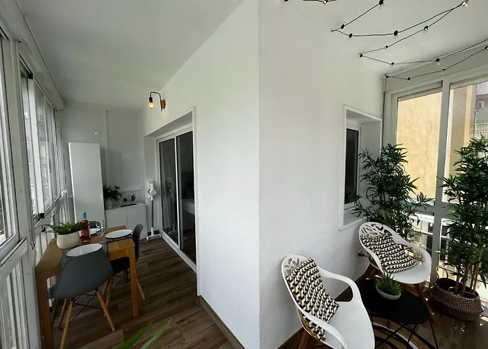 Lux By Namaste Elite Torremolinos