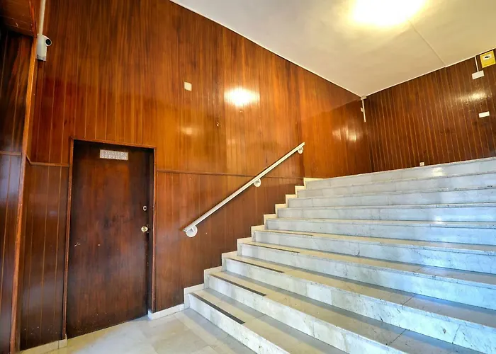 Lux By Namaste Elite