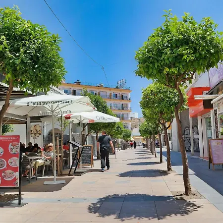 Lux By Namaste Elite Lejlighed